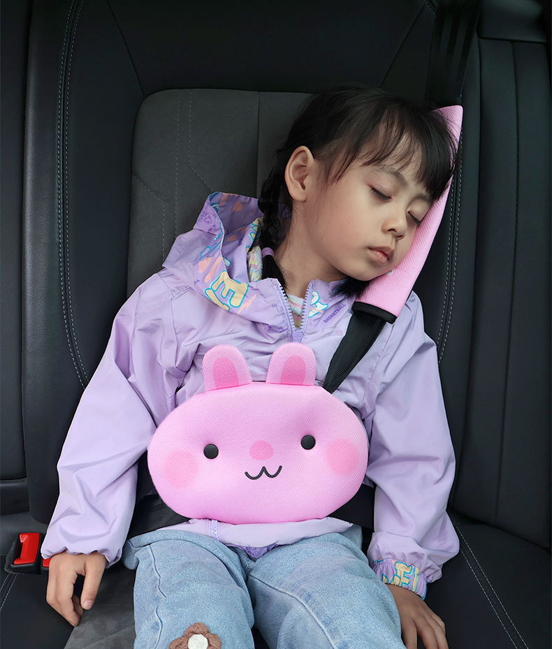 Children's Cartoon Cute Car Seat Belt Shoulder Protector, Universal for All Seasons, Car-Mounted Anti-Neck-Strangling Safety Shoulder Protector