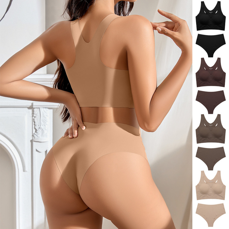 Cross-border large size small chest gathered ladies underwear set with seamless triangle underwear no steel ring girl bra