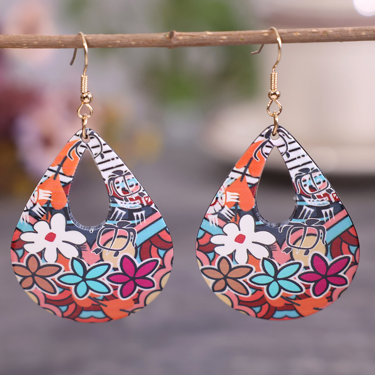 Retro acrylic creative ethnic earrings drop-shaped