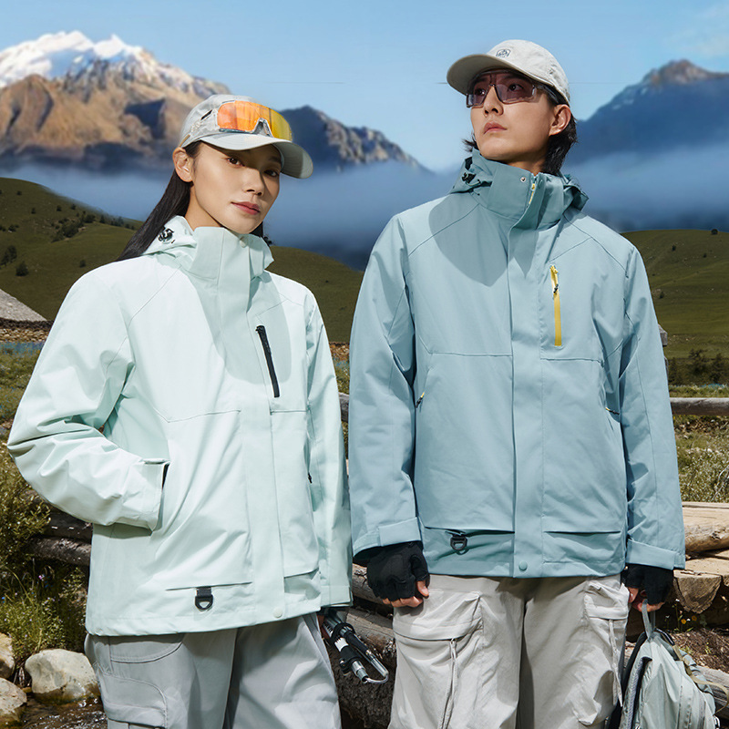 Três trajes de asalto personalizados de trabajo al aire libre 3 en 1 con capuzas de cáscara dura chaqueta suelta de peso ligero a prueba de viento e impermeable
