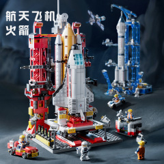 楽楽の新商品のスペースシャトルのロケットの積み木はレゴの組み合わせの模型と互換性があります。