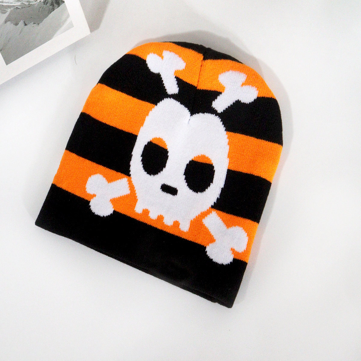Unisex stickad mössa Randig dödskalle Stickad mössa modetrend varje vardagsmössa_voghion.com