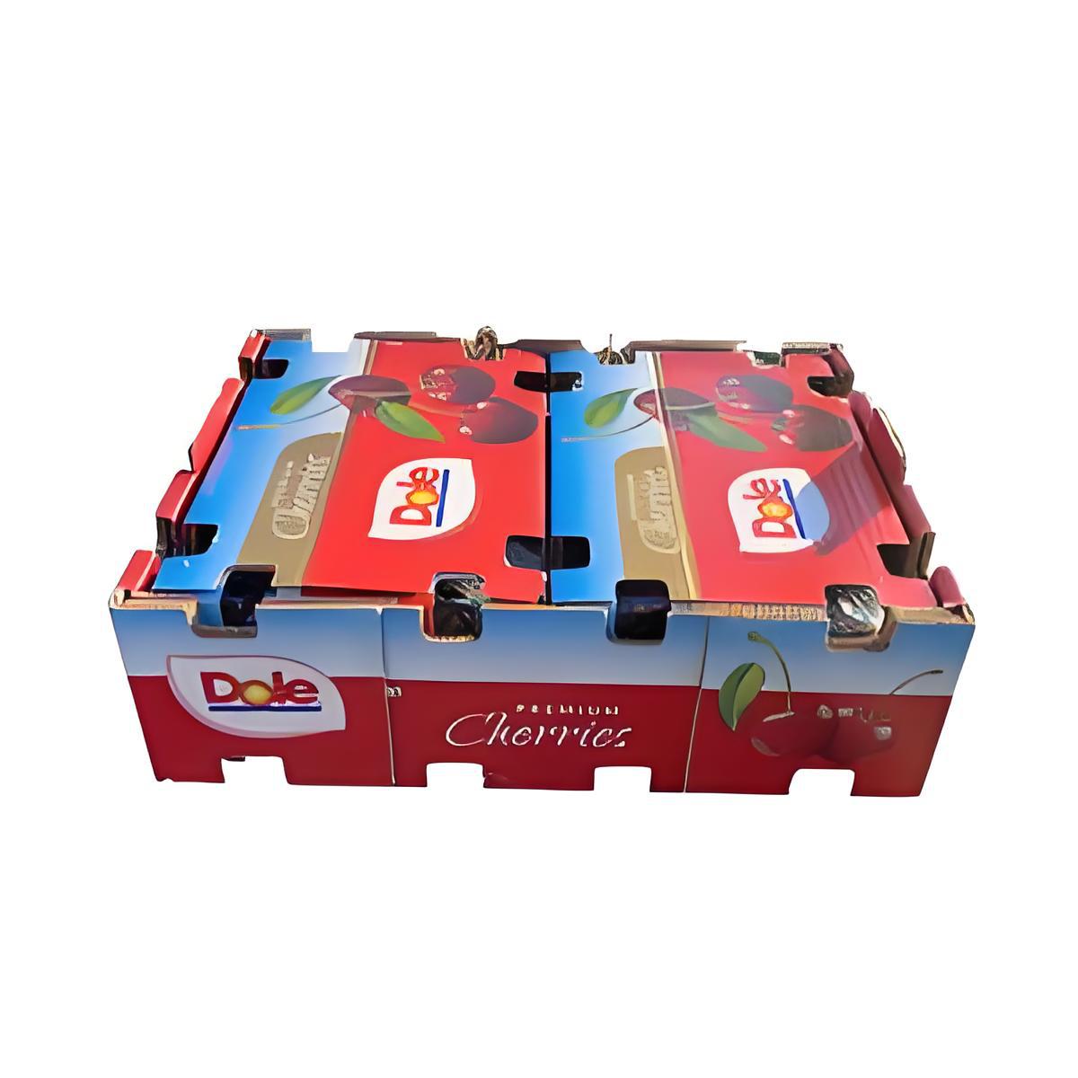 Դͷ���Ҷ��ƾ�Ʒ�����Ӱ�װ�н��ںڽ��ӣ����ж���ˮ����װ��