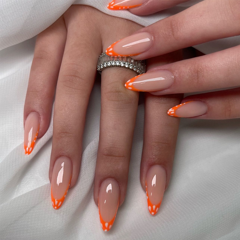 Europe and the United States hot-selling wearing nail pieces wholesale French nail pieces finished removable orange deer stripes fake nails 24 pieces Europe and the United States hot-selling wearing nail pieces wholesale French nail pieces finished removable orange deer stripes fake nails 24 pieces
