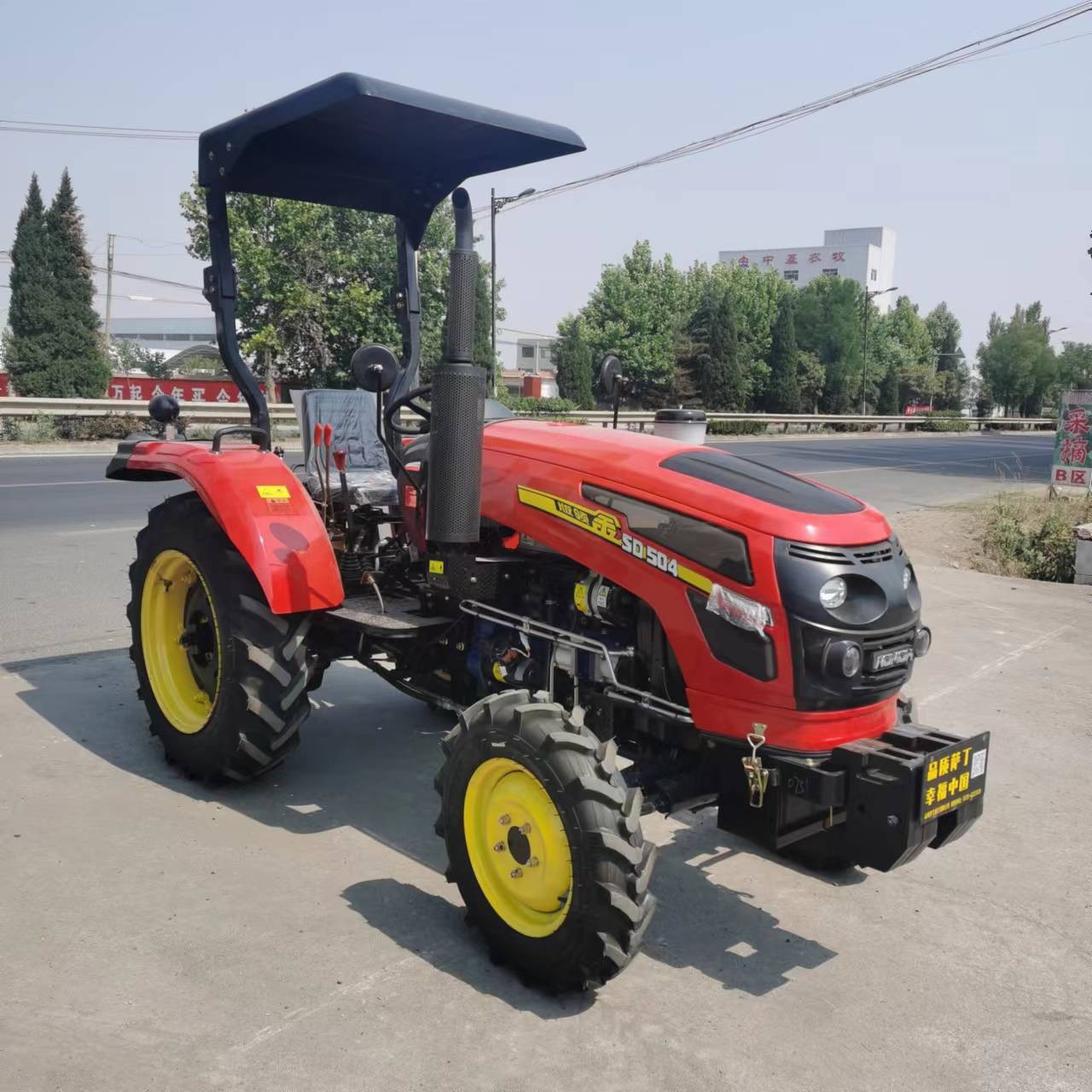 中大型萨丁504 804四轮拖拉机 山地爬坡动力足拖拉机 旋耕碎草机