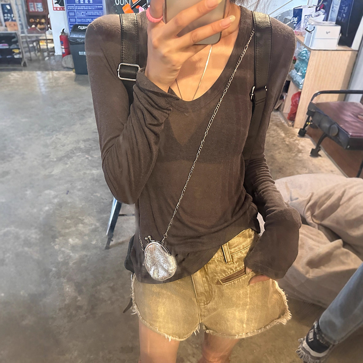 Thin Long-Sleeved T-Shirt for Women Spring 2025 New Autumn Inner Top Pure Color Slimming Look U-Neck Bottoming Shirt Cross-Border