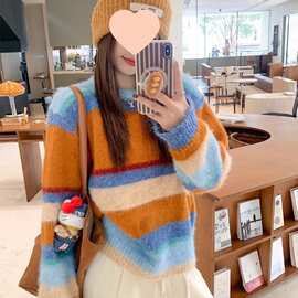 跨境多巴胺彩色条纹圆领毛衣女2025冬季毛茸茸软糯减龄加厚针织衫