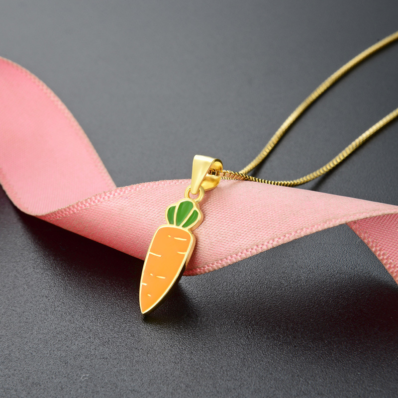 Amazon venta transfronteriza caliente 925 collar de plata esterlina para mujeres fresco simple dibujos animados verduras pequeñas zanahorias colgante goteo de aceite