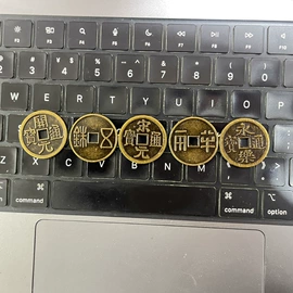 钥匙扣及钥匙扣配件;钥匙扣;挂饰挂件