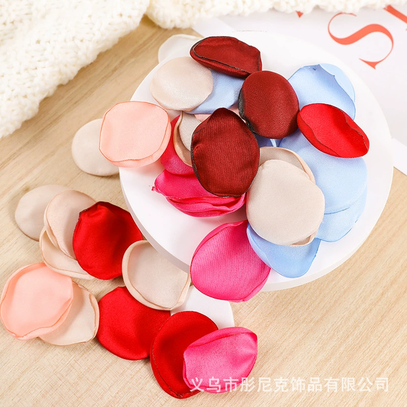 Хит продаж: искусственные лепестки роз из ткани с эффектом обжига для декора свадебных помещений, аксессуары, свадебные принадлежности