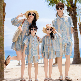 Sanya Family Matching Outfits for Four, Dopamine Couple Outfits, Mother-Daughter Coconut Forest Style Sun-Protective Long-Sleeve Vacation Set