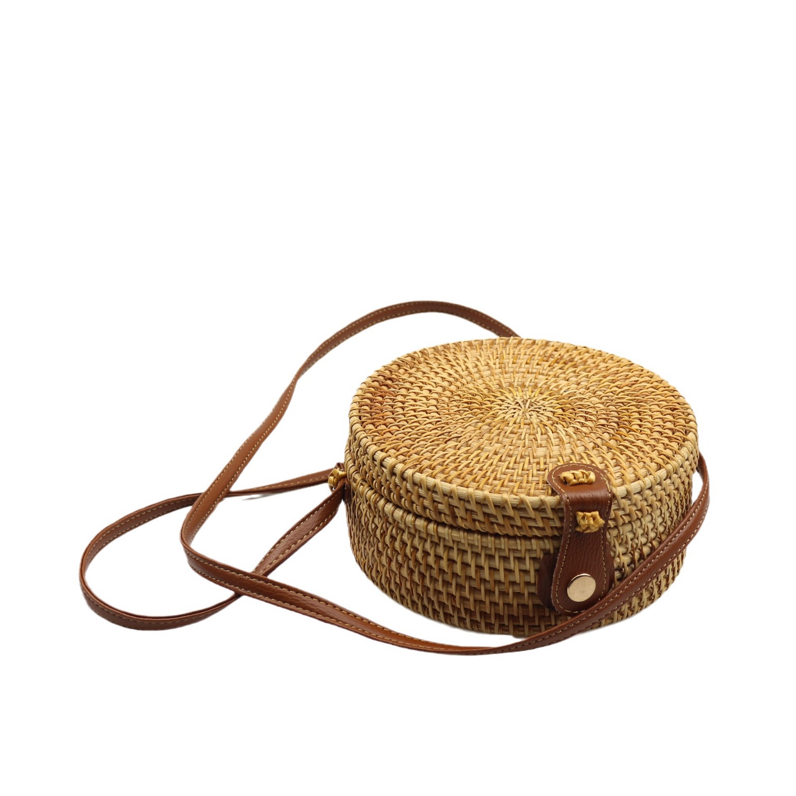 新作insネット紅女包斜めショルダー草編み透かし彫り文芸編み籐編みバケツ包み草編みバッグ