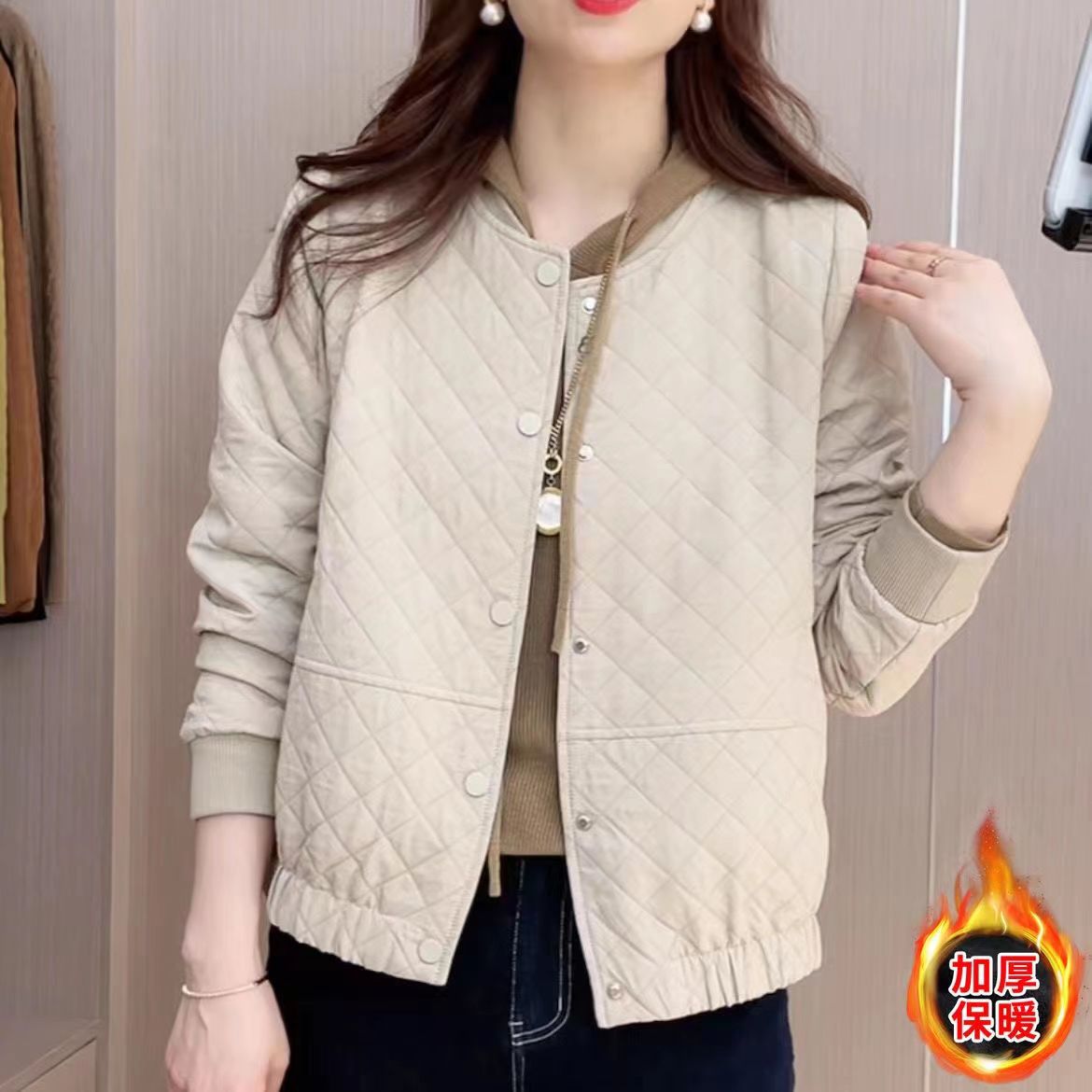 Chaqueta acolchada de algodón para mujer engrosada 2023 invierno nuevo estilo chaqueta acolchada de plumón traje de béisbol coreano chaqueta acolchada de gran tamaño de moda ligera