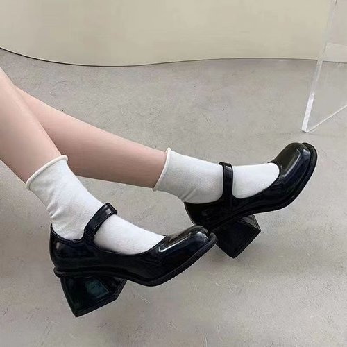 French Mary Jane high heels women's new temperament fairy style thick heel black single shoes small leather shoes Velcro patch