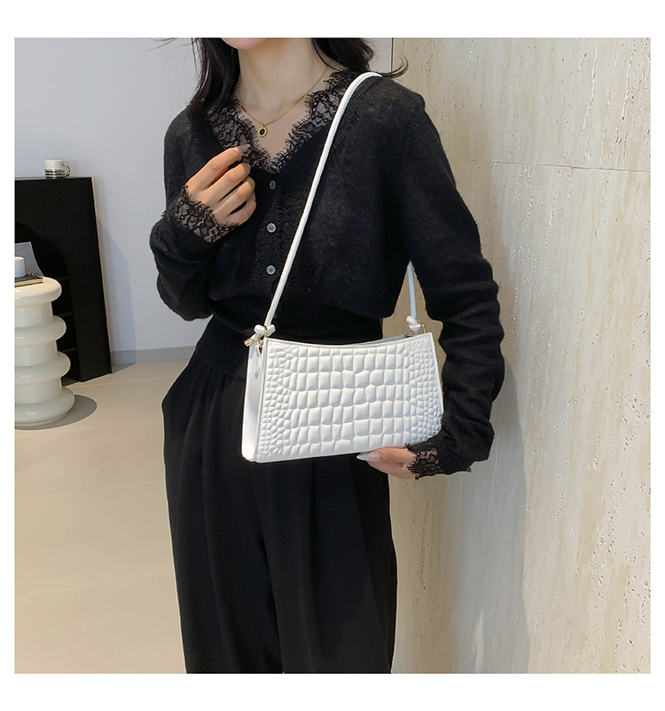 Women's 2024 New Fashionable Crocodile Pattern Shoulder Texture PU Underarm Simple and Versatile Crossbody Bag Trendy_voghion.com