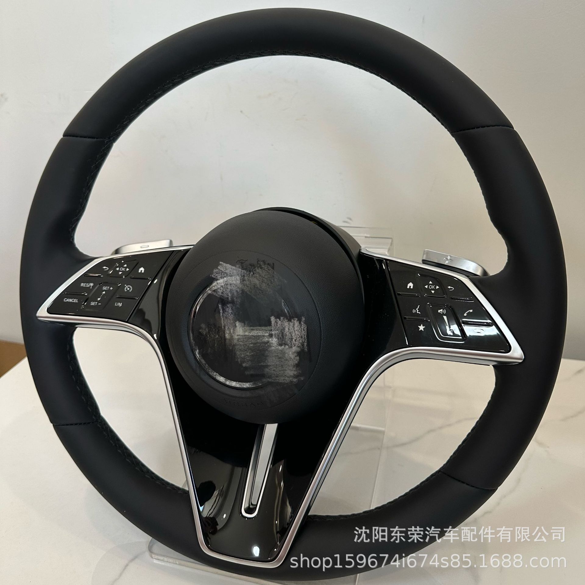 Suitable for Mercedes-Benz Old Acegs Class Cla Cle Gla Glc Gle Mlk Modified Butterfly Steering Wheel