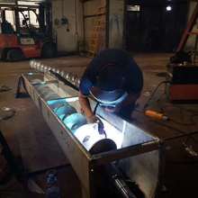 生产厂家推荐 无轴餐厨垃圾污泥 慢速吃料输送设备上料机