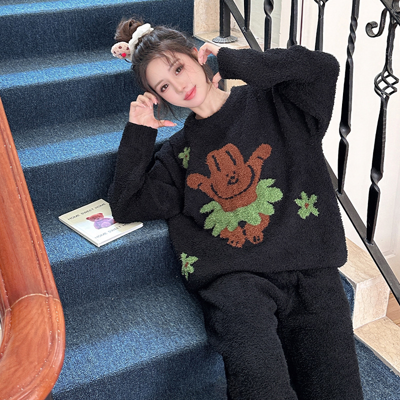 Autumn and Winter New Black Cartoon Rabbit Half Velvet Pajamas Women's fleece-lined Thickened Coral Velvet Crewneck Home suit