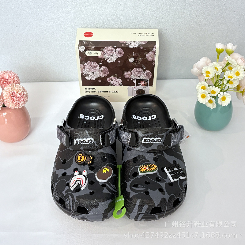 Verano versátil zapatos agujeros Beep camuflaje antideslizante y respirable cabeza de mono camuflaje zapatillas al por mayor image 1