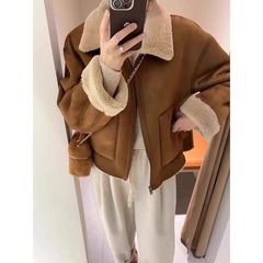 韩版翻领复古保暖加厚羊羔毛外套女新款宽松休闲皮毛一体短款棉服