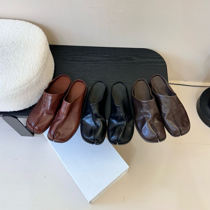 Ding Version 2025 New Style Slip-On Washed Horsehide Split-Toe Women's Shoes Retro Pig's Trotter Half-Drag Flats Shoes