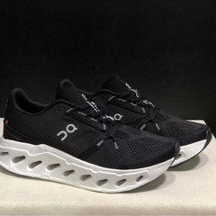 On昂走運動靴Cloudeclipse男女モデル秋冬新品快適厚い底緩震長距離ランニングシューズ