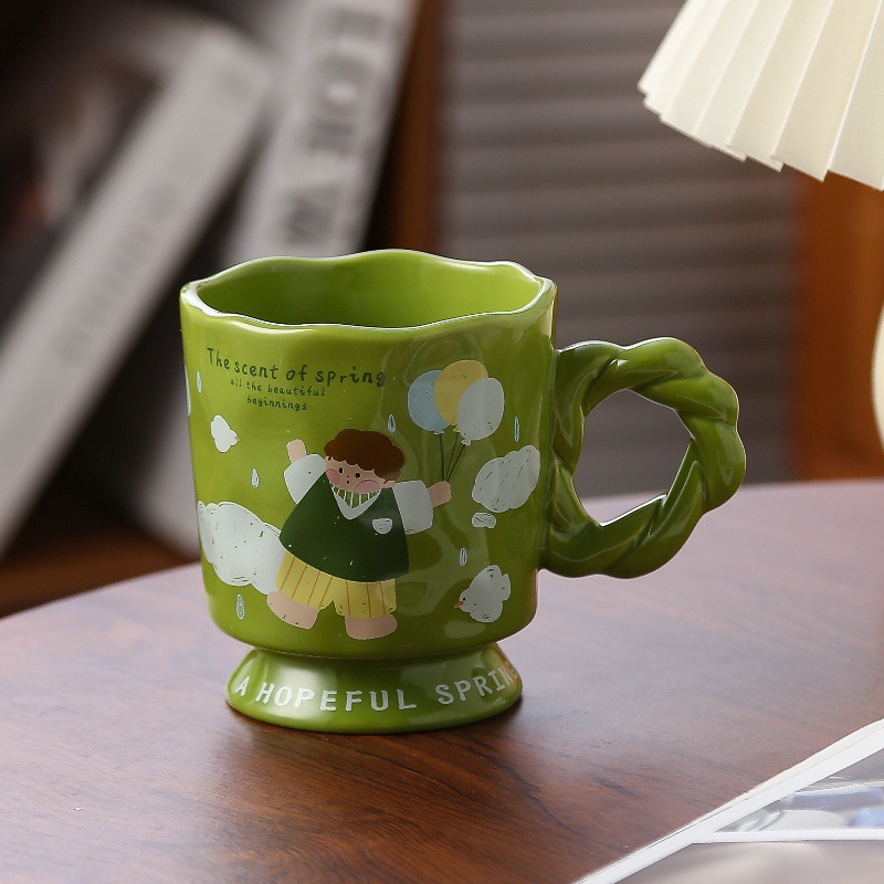 Hermosas tazas de marca de pies altos, tazas de agua para niñas, tazas de oficina domésticas, tazas de cerámica de alto valor, tazas de desayuno para hombres
