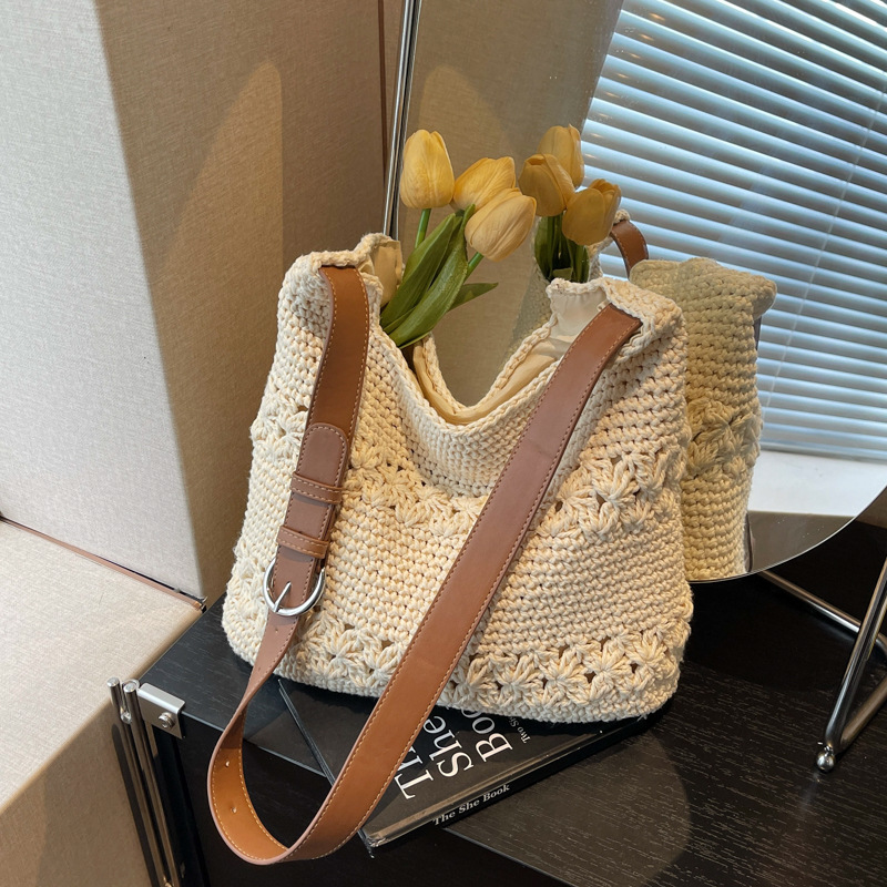Vacation Style Woven Large Bag For Women 2026 New Korean Knit Simple Shoulder Bag High Capacity Casual Beach Bag - Thumbnail 7