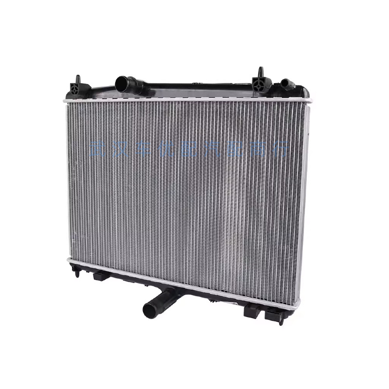 1330X2 Auto Parts Suitable for Peugeot 508 Citroen C5 2.0/2.3 Radiator Water Tank Factory Direct Sales