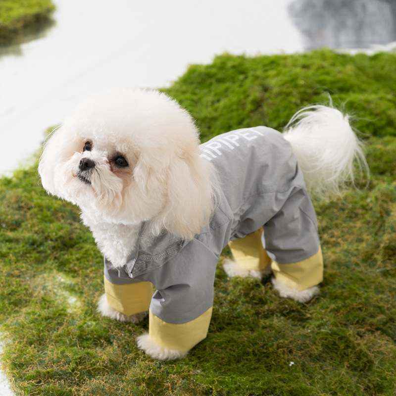 Perro ajustable a prueba de viento reflector chaqueta de lluvia de asalto cuatro patas todo incluido impermeable ropa de perro pequeño y mediano peluche para mascotas impermeables