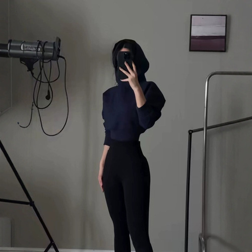 Women's Winter Fitness-Designed Niche-Style Hoodie Coat with Sporty Casual Chic Aesthetic