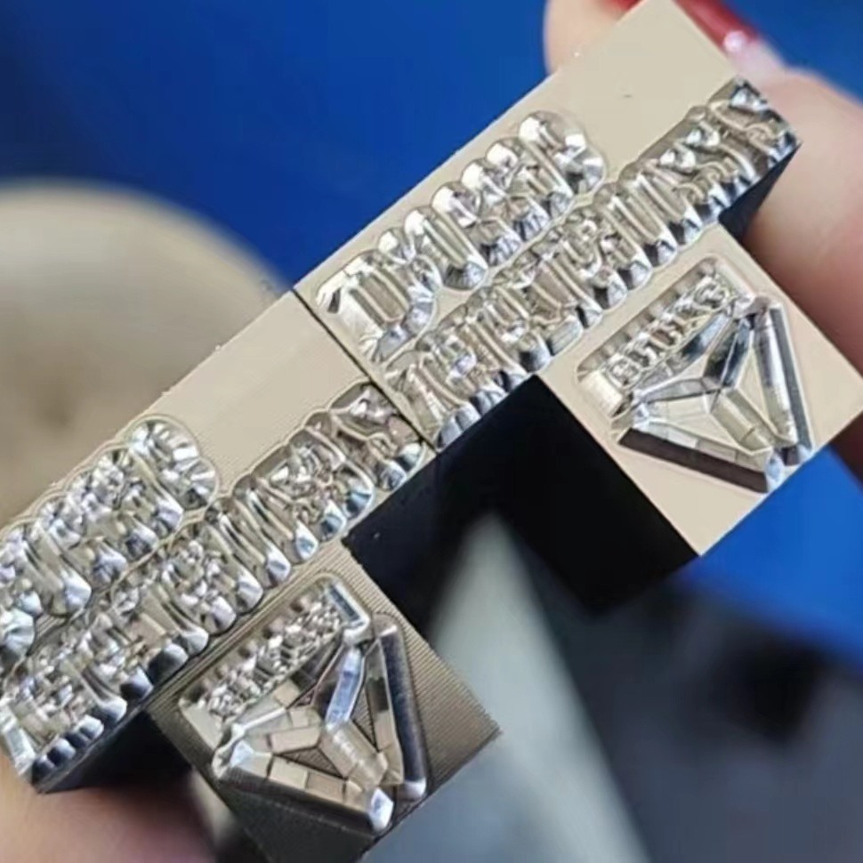 맞춤형 강철 금형 손으로 노크 스틸 씰 보석 스틸 씰 용접기 펀치 디지털 문자 중국어 문자 전문 사용자 정의