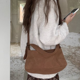 Niche Design Vintage All-match Underarm Bag 2024 Autumn and Winter New Korean Style Fashionable Frosted Textile Shoulder Crossbody Bag