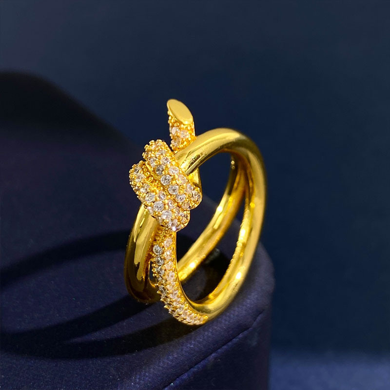 knot Rope Ring Gu Ailing Song Yi with Niche Design Fashion Light Luxury Diamond Double Ring Kink Ring Women