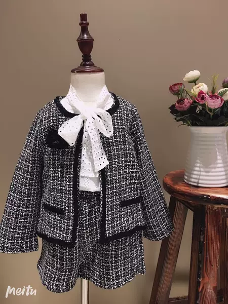 2026 Spring and Autumn New Children's Outfit for Girls, Two-Piece Set, Korean Style Little Chanel Jacket and Shorts for Girls