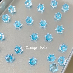 OrangeSoda爆闪雪花耳骨钉钛钢耳蜗钉小巧精致锆石简约百搭耳钉女