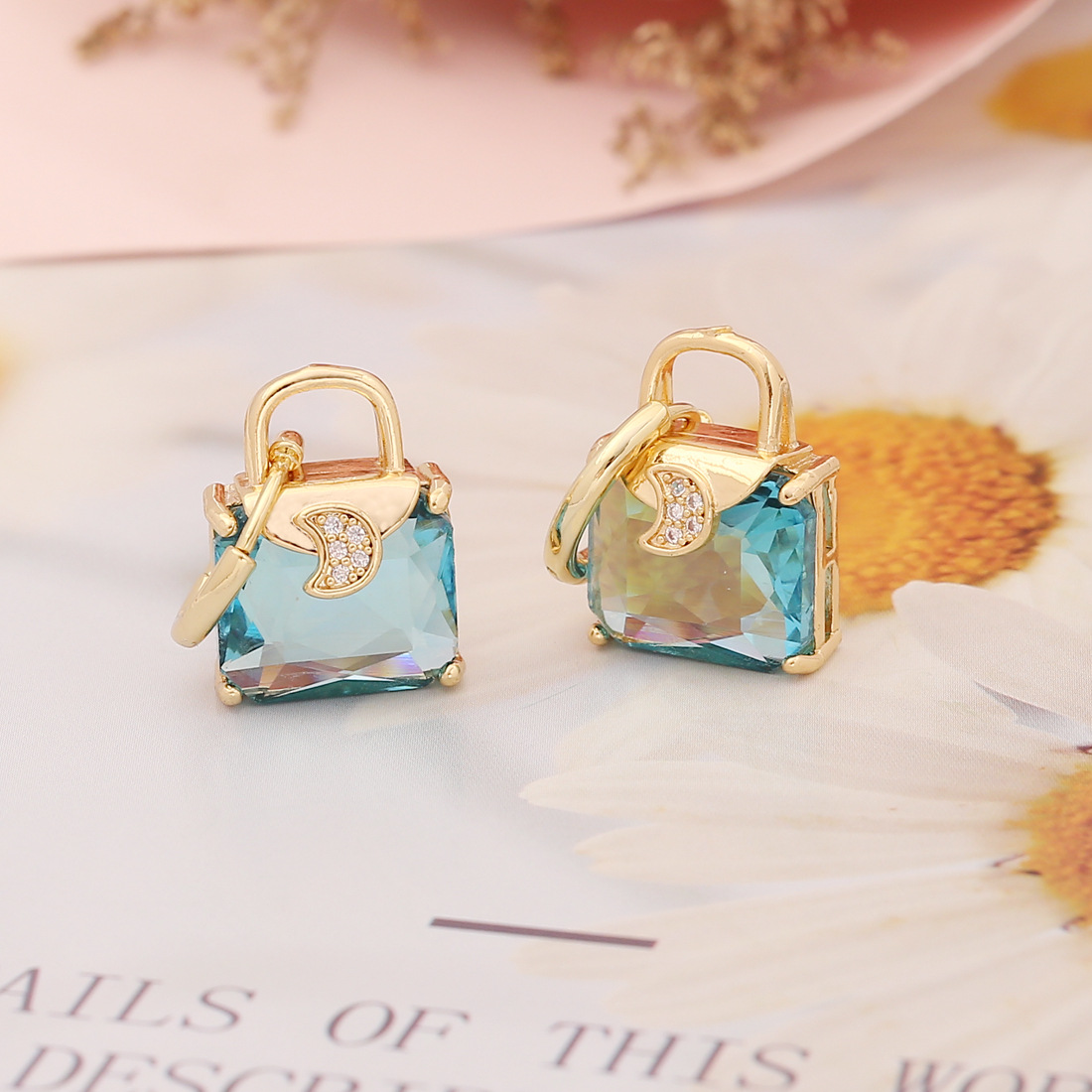 Fashion Bag Copper Inlay Zircon Earrings 1 Pair