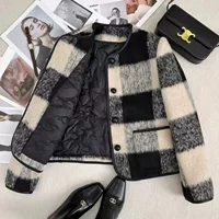 Утолщенная короткая куртка в стиле Chanel с бархатной подкладкой для женщин, новинка осени и зимы 2025, клетчатый шерстяной короткий топ