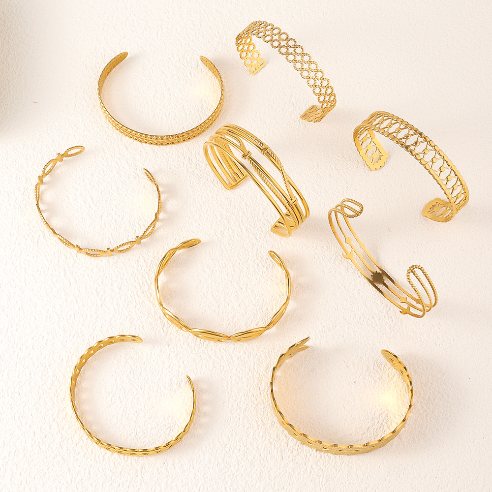 667 Stainless Steel Material Retro Classic Style Geometric Leaf 667 Stainless Steel Cuff Bracelets Wide Bracelet In Bulk