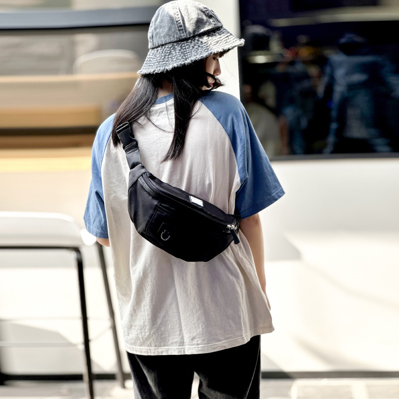 2024新款夏天小包包小清新尼龍布挎包時尚潮牌胸包女斜挎休閒小包