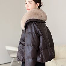 棕色绵羊皮羽绒棉服女2025新款真皮爆款狐狸毛领加厚皮衣短款皮草