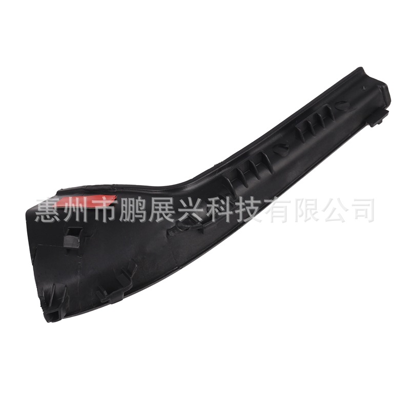 05-10款日产骐达导流板