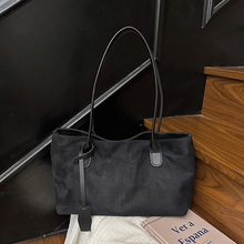 �͹���Ƥ�q�ٴ�Ҹ�°���Ů�ﶬ2025�¿�r�����ذ�������ͨ�ڰ�