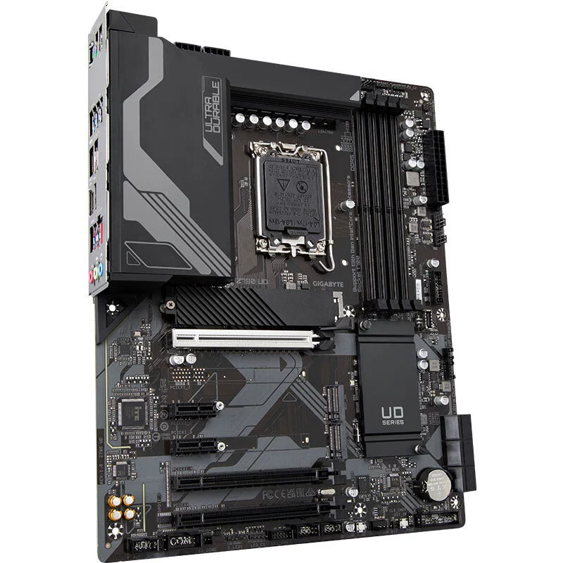 Совместимо с материнской платой Intel Gigabyte Z790 UD LGA1700, можно разгонять и сверхпрочно