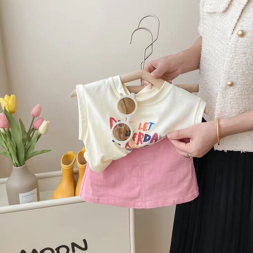 Girls Summer Suit Casual  New Children's Style Korean Version Baby Girl Summer Suit Fashionable Skirt Two-piece Set