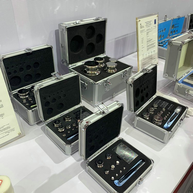 不锈钢套装砝码实拍图1