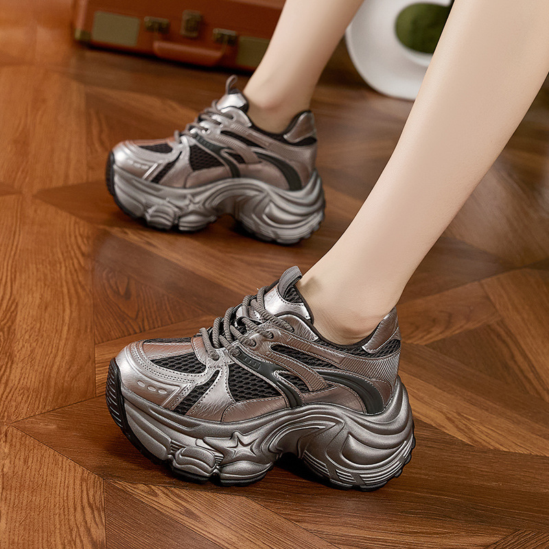 Thick-Soled Dad Shoes for Women 2026 Spring and Autumn New Mesh Shoes Versatile Casual Sports Shoes with Hidden Height Increase for Women