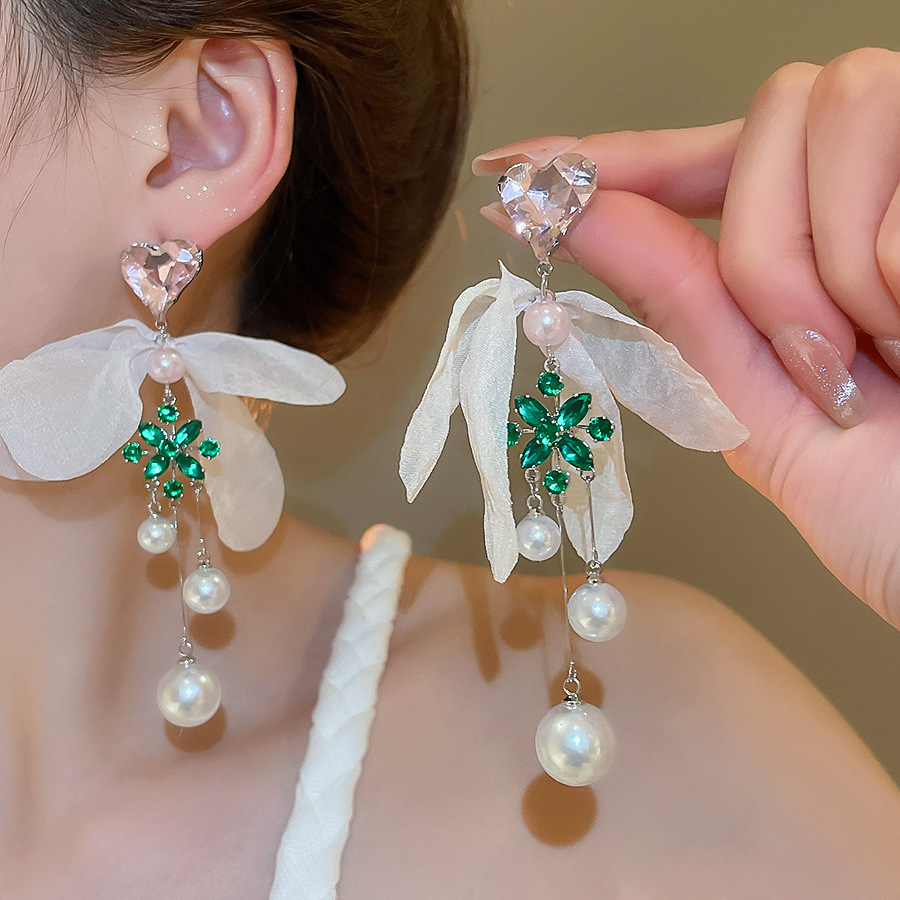 Pendientes de malla de pétalo de dopamina Pendientes de estilo de vacaciones junto al mar de estilo nuevo estilo caliente Pendientes de temperamento exagerado de todo fósforo al por mayor