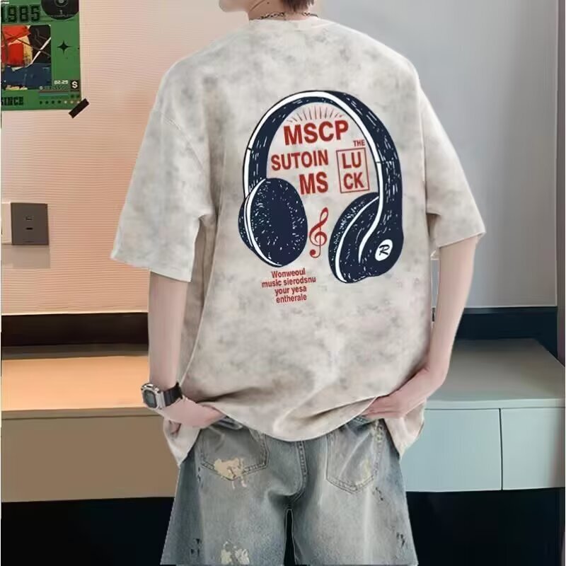 Youth Summer Short-Sleeved T-Shirt Trendy American-Style Outfit for Boys, Stylish Loose-Fitting T-Shirt Paired with Fashionable Jeans