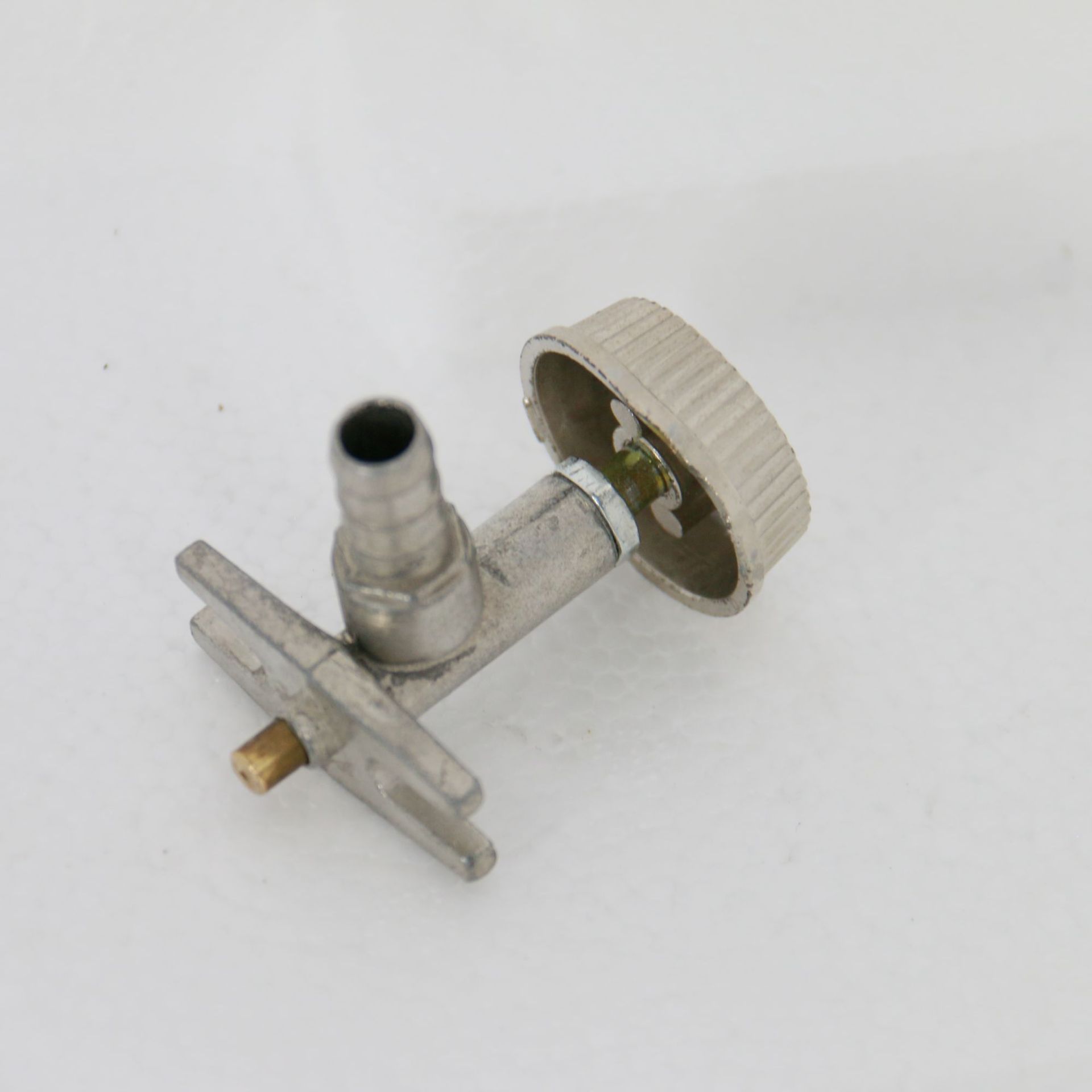 Accesorios de la estufa de gas Sky válvula de gas válvula licuada válvula de aguja válvula de latón válvula en forma de T válvula de aleación de zinc a prueba de agua